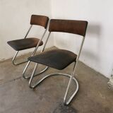 Pair of 1970 cantilever chairs, chrome