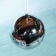 Lampe suspendue vintage sphère chromée, lampe œil de l'ère spatiale