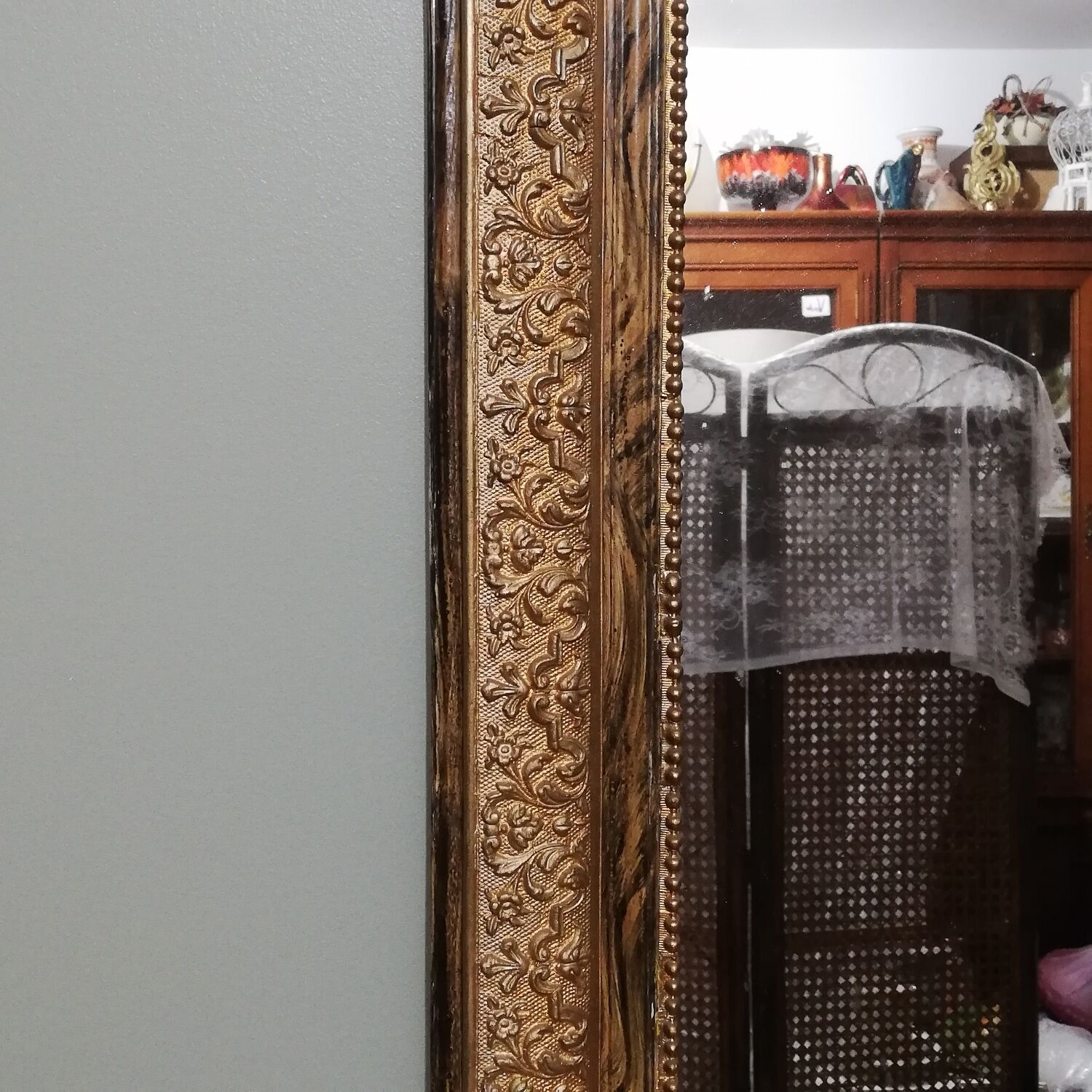 Louis Philippe style mirror in elm-veneered wood and gilded stucco height 83cm