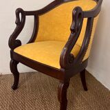 Gooseneck gondola chair