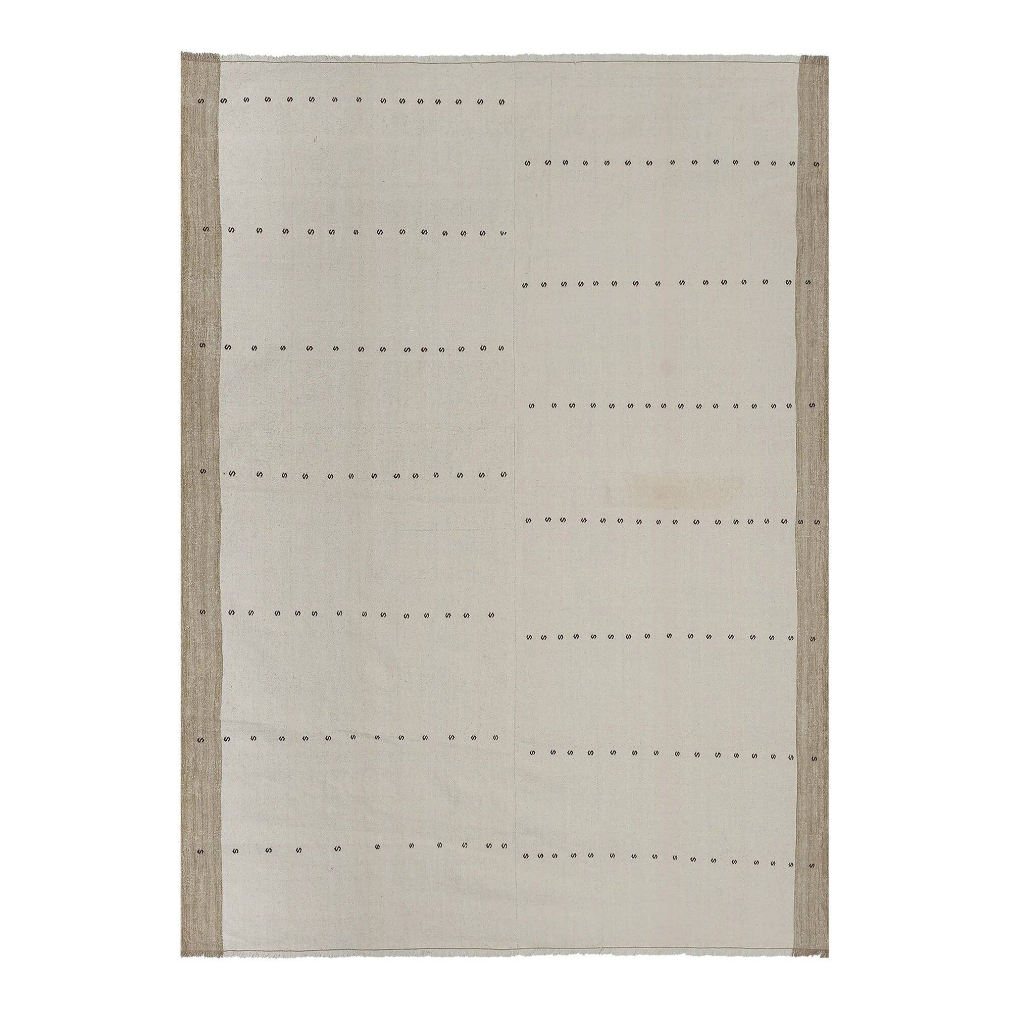 Vintage Turkish kilim, handwoven, 200x285 cm.