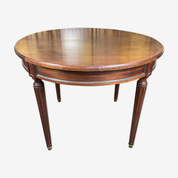 Table de salle  à manger ronde style Louis XVI avec 3 allonges