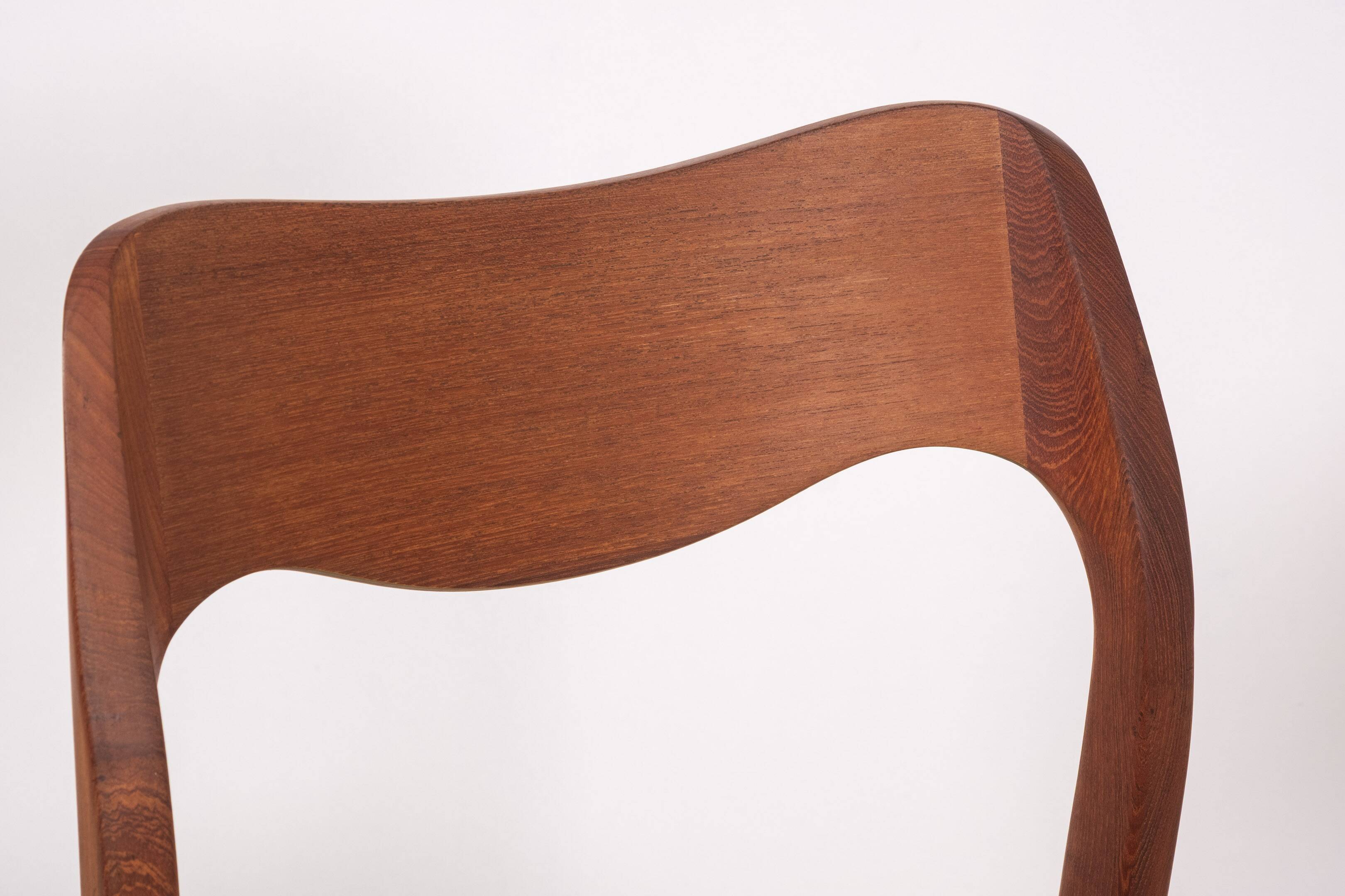 6x Niels Møller Model 71 teak, 1960s, Denmark
