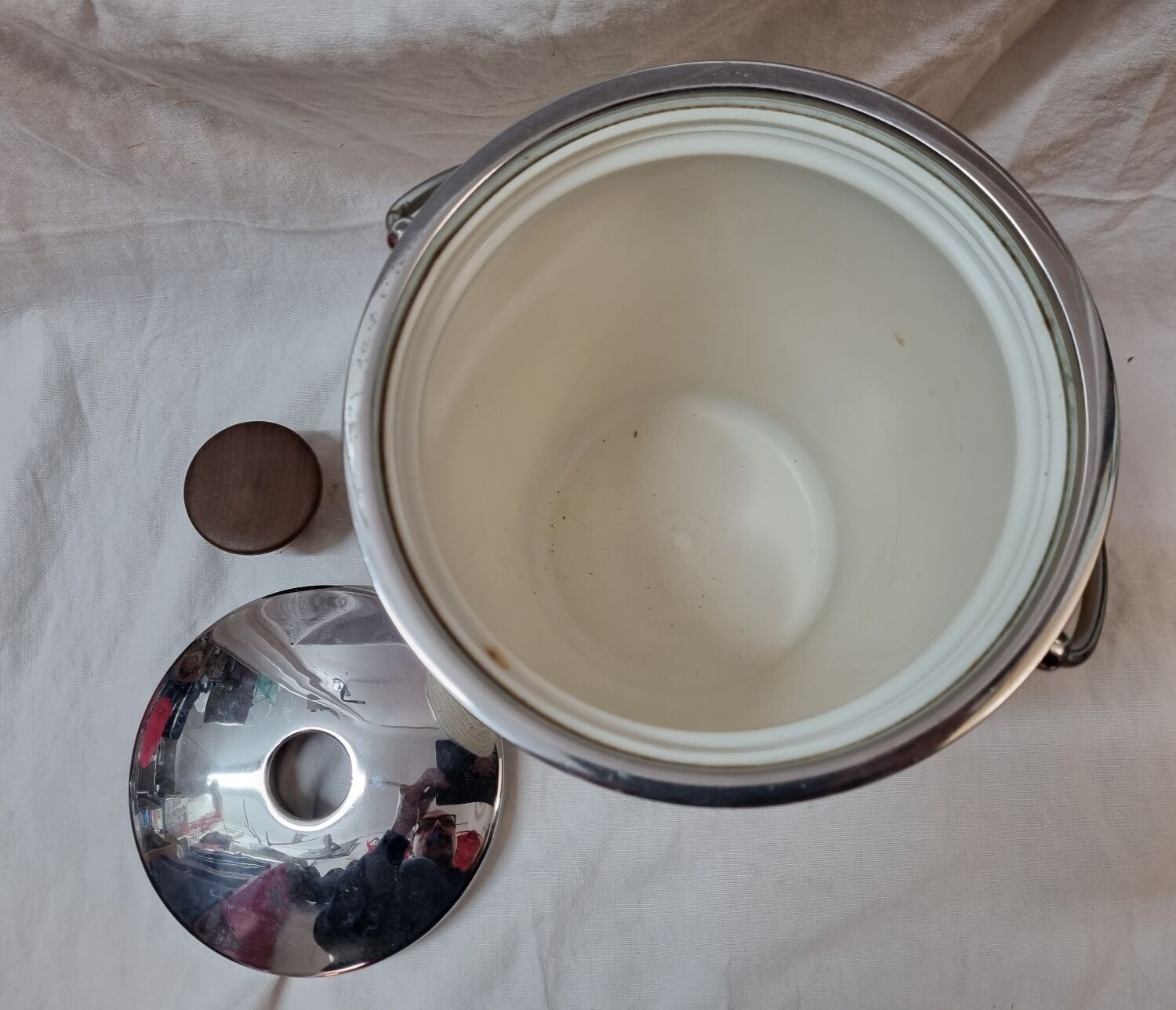 1970 camping ice bucket