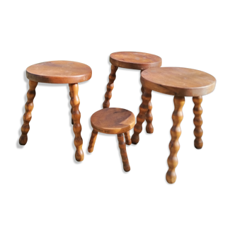 Lot stools