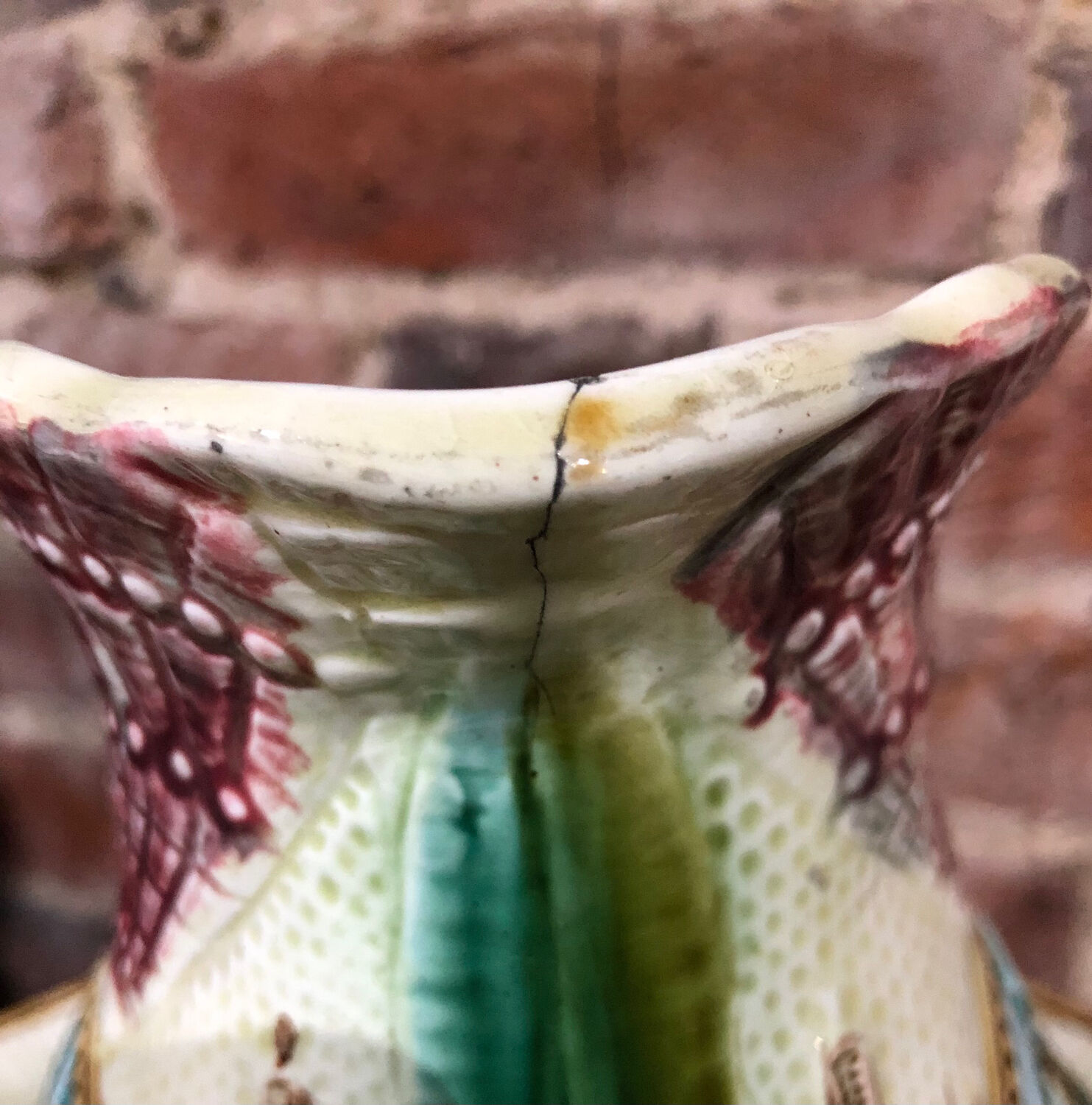 Majolica toilet set Onnaing