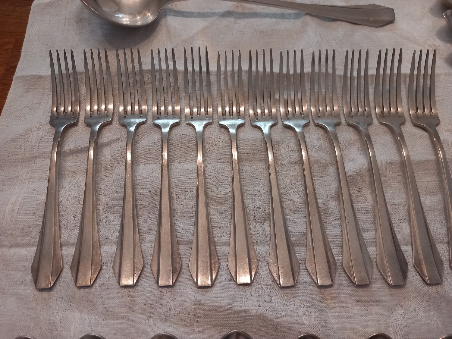 Housewife 37 pieces, art deco
