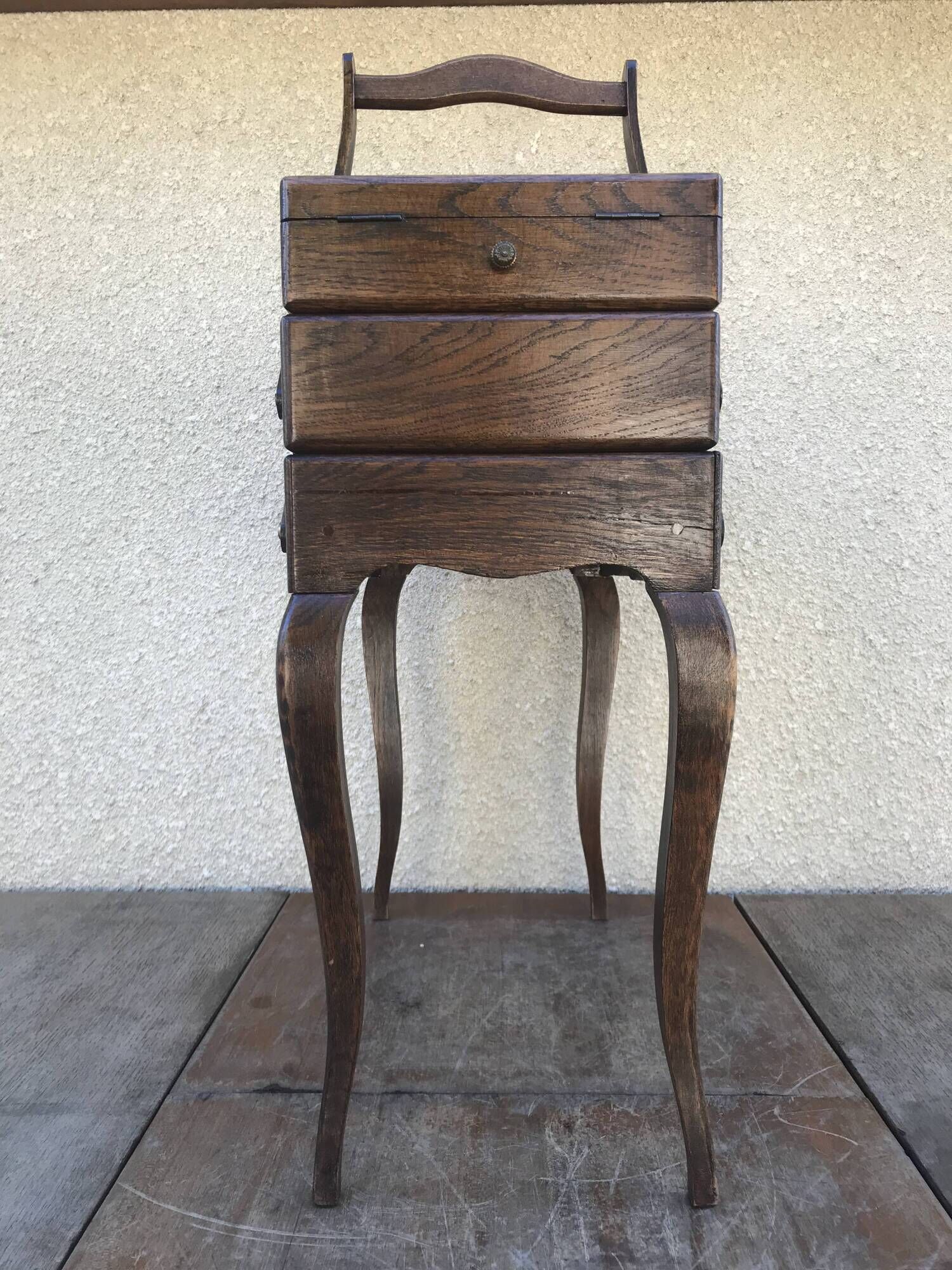 Former worker, 3 tiered wooden sewing box and feet in Louis XV vintage style