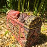 Balinese carved wooden box