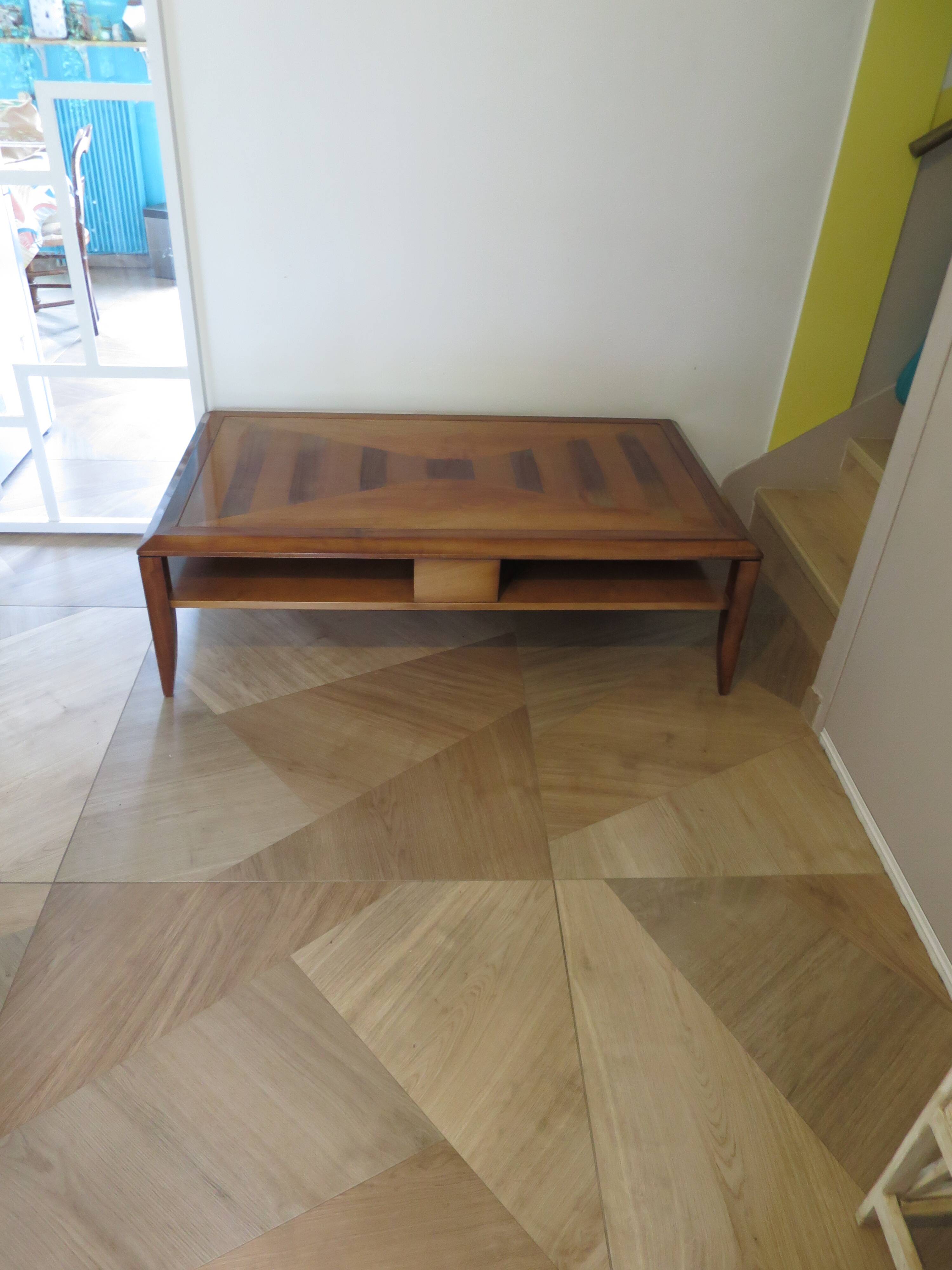 Large coffee table - cherry finish - solid wood - butterfly motifs