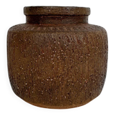 Sculptural stoneware vase by Harry Tusbo, Denmark, 1970s.