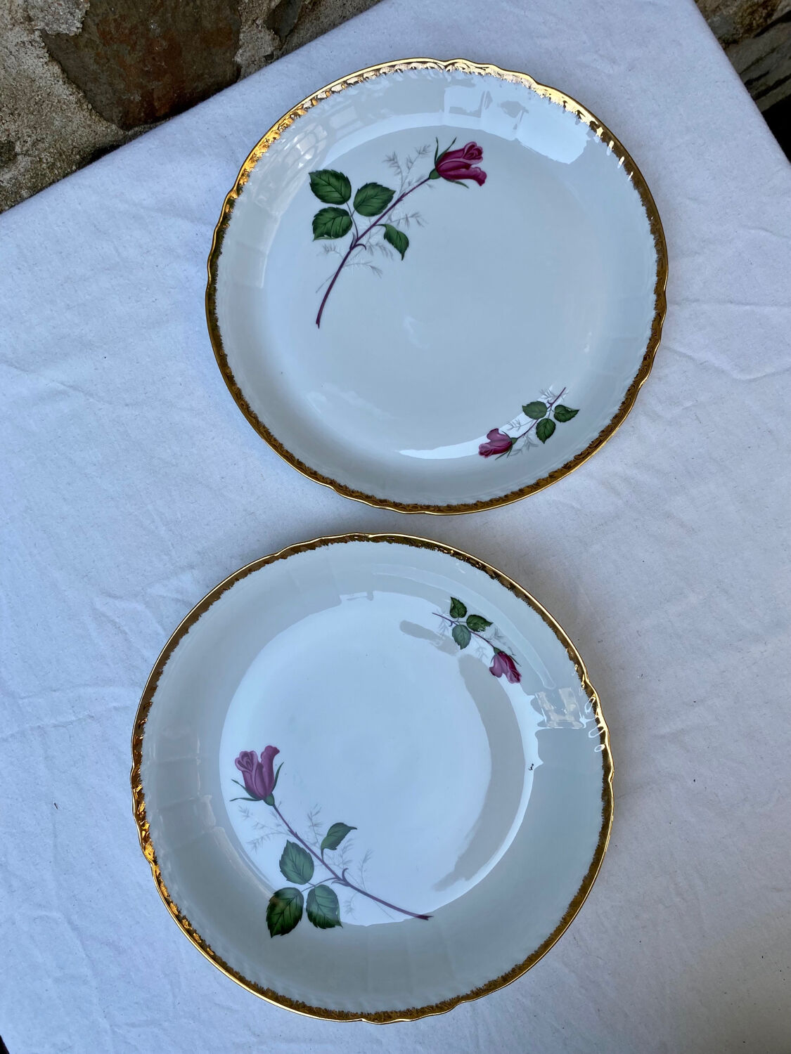 Service de table Berry roses en porcelaine