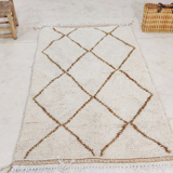 Handmade moroccan berber carpet 164 x 106 cm