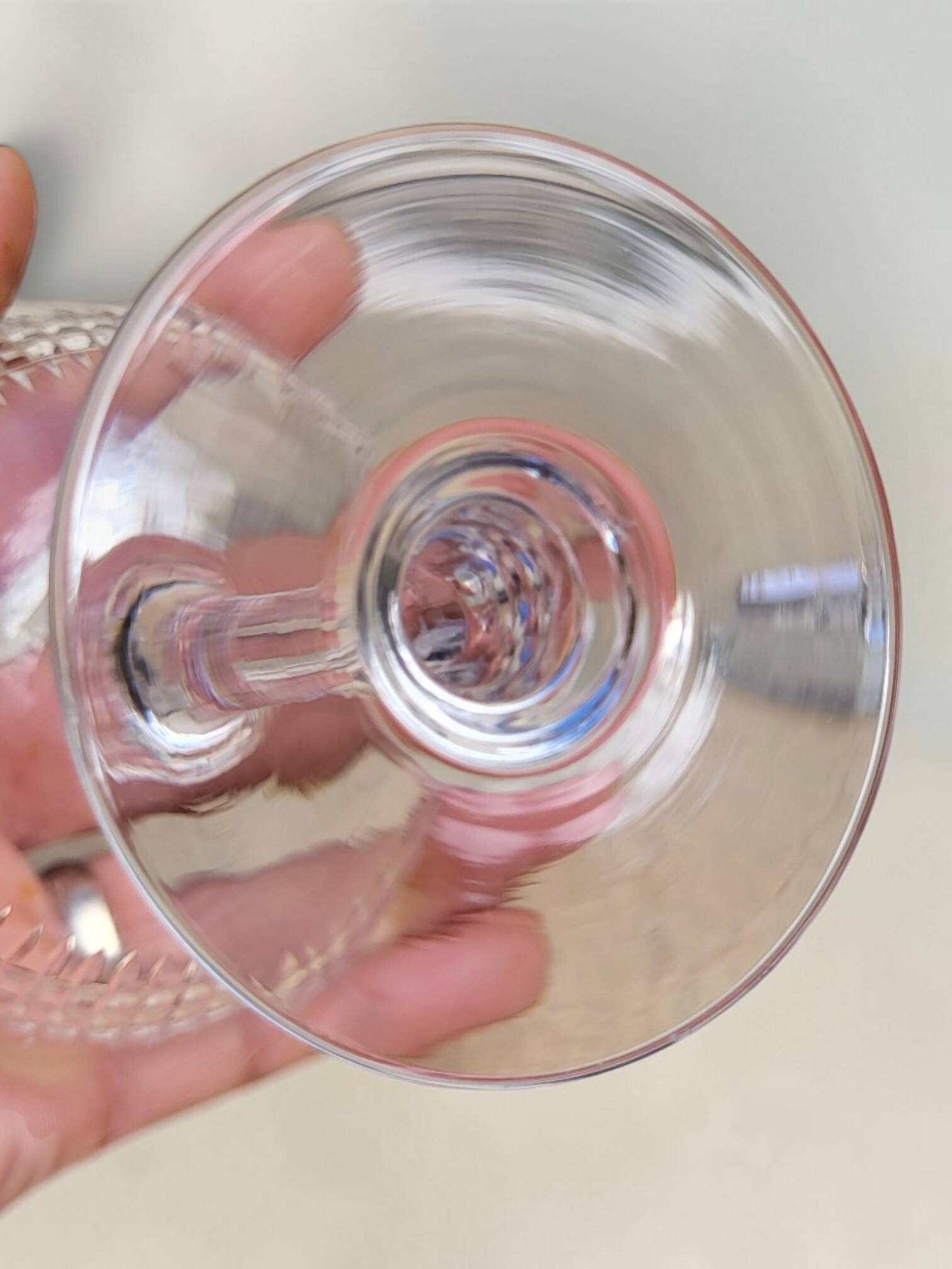 6 crystal champagne coupes Baccarat / Nancy