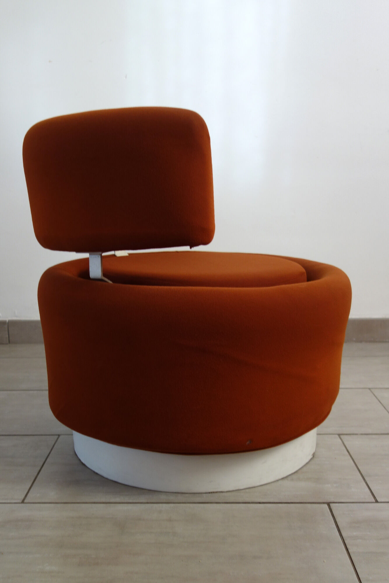 Old hair salon armchair 70s