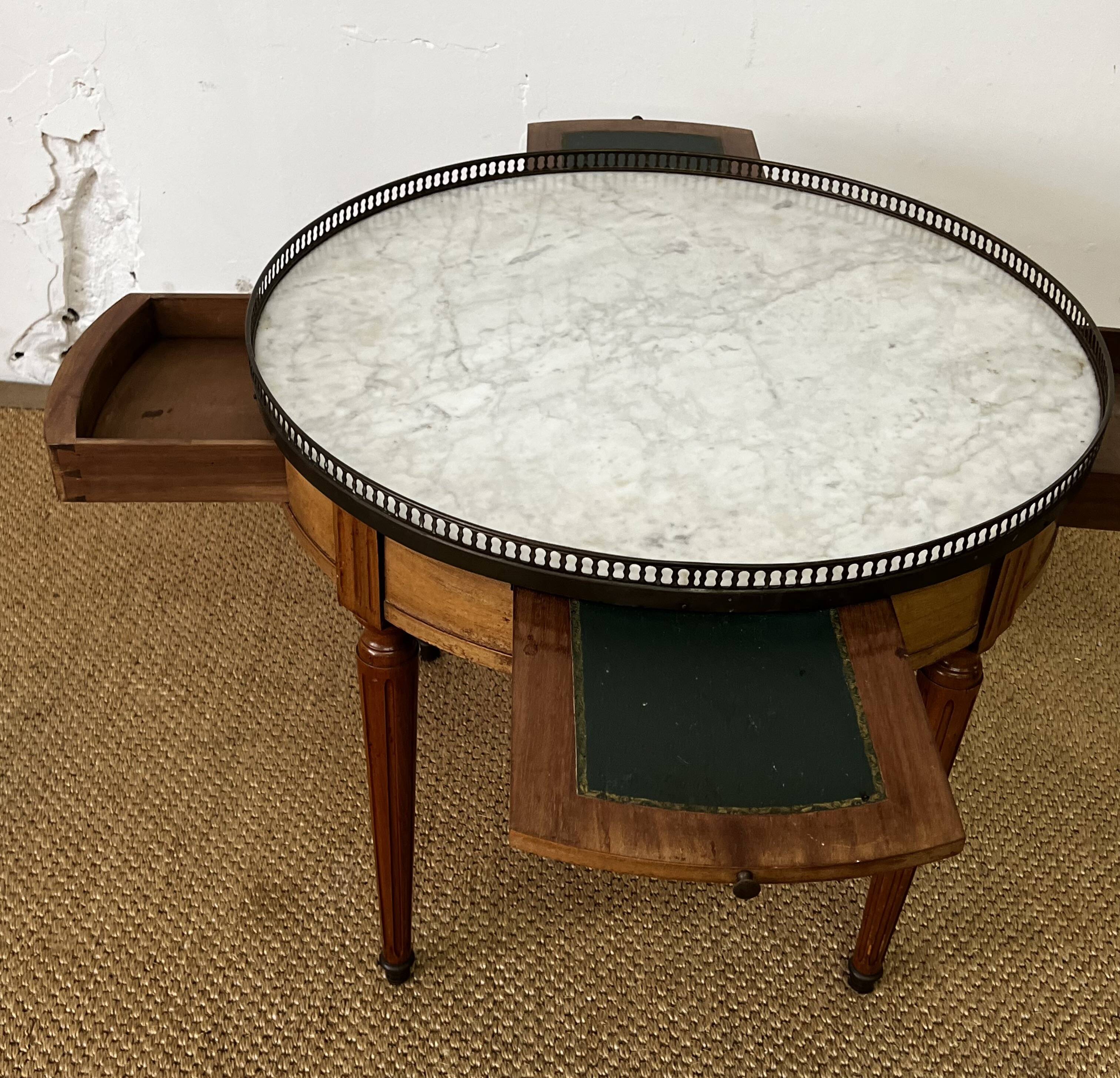 Guéridon - Table bouillotte de style Louis XVI