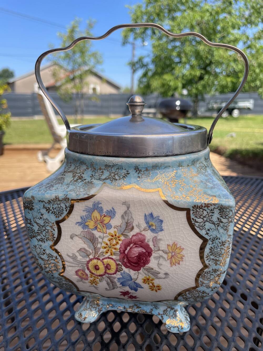 ENGLISH PORCELAIN BISCUIT BARREL ALICE BLUE AT TEA TIME DELICACIES