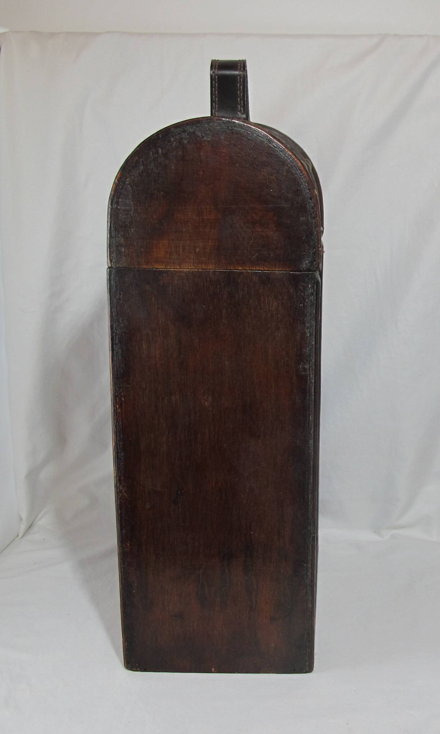 Boîte porte-bouteille en bois