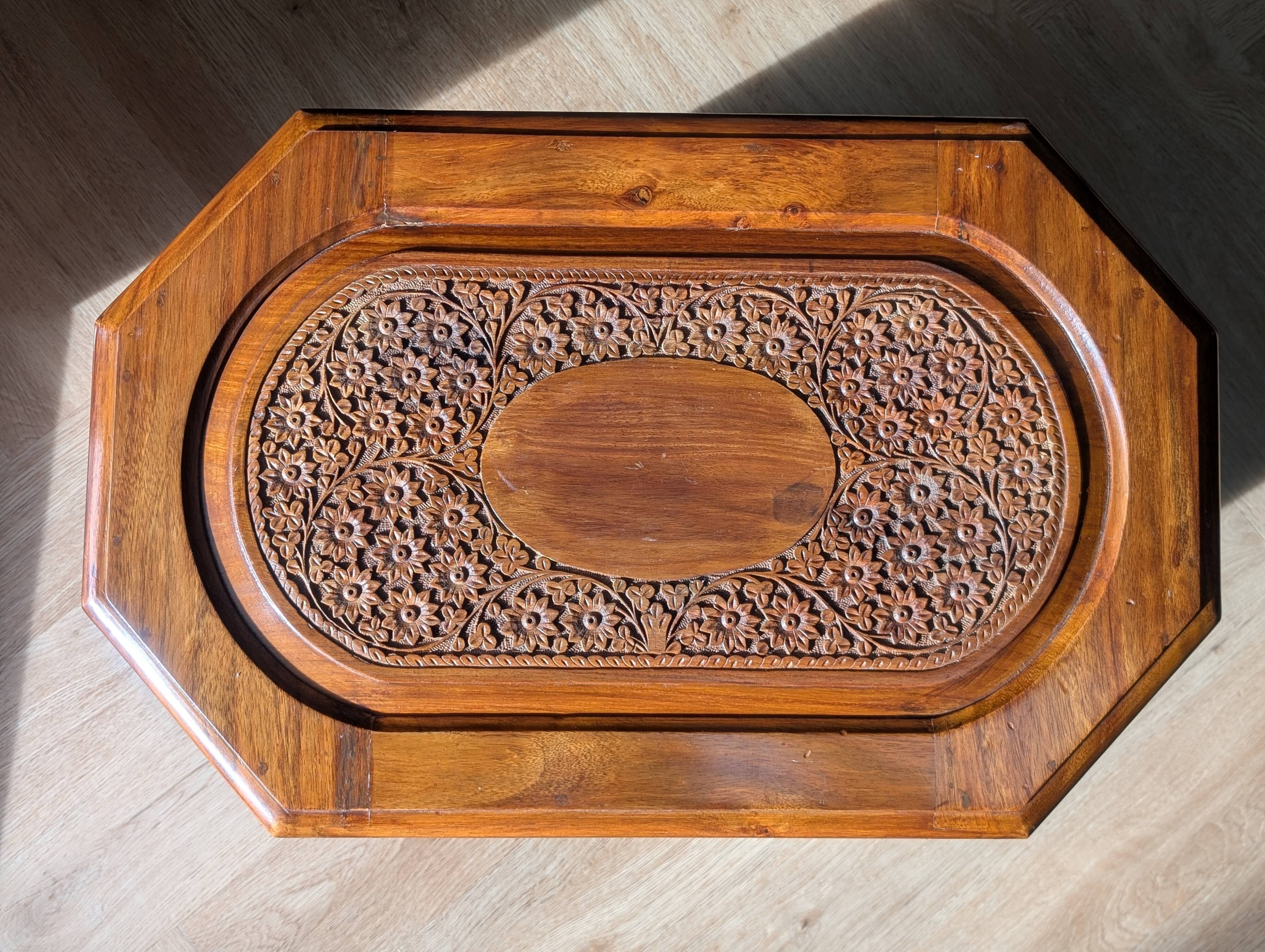 Handcrafted wooden chest with carvings – Pakistan, 1990s