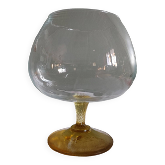 Murano - White glass vase on amber colored foot