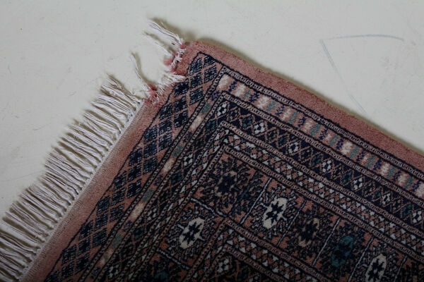 Tapis turque en laine avec motif tekke 211x126cm