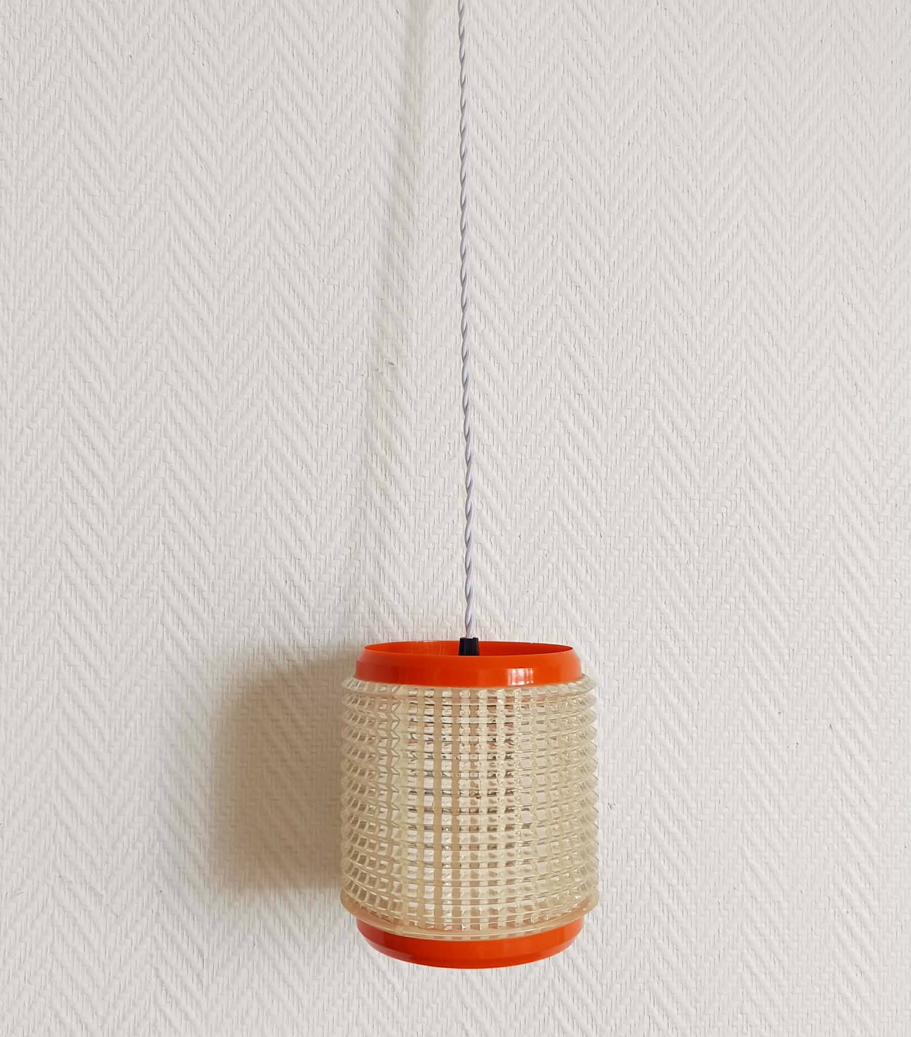 Suspension space age orange 1970