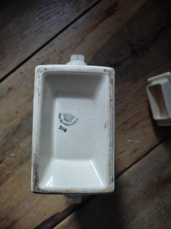 Sucrier en porcelaine fleurs rose