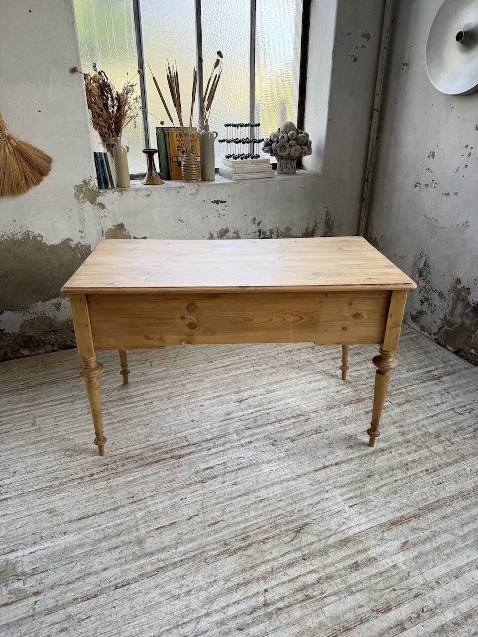 Blonde walnut desk and pine top 1900