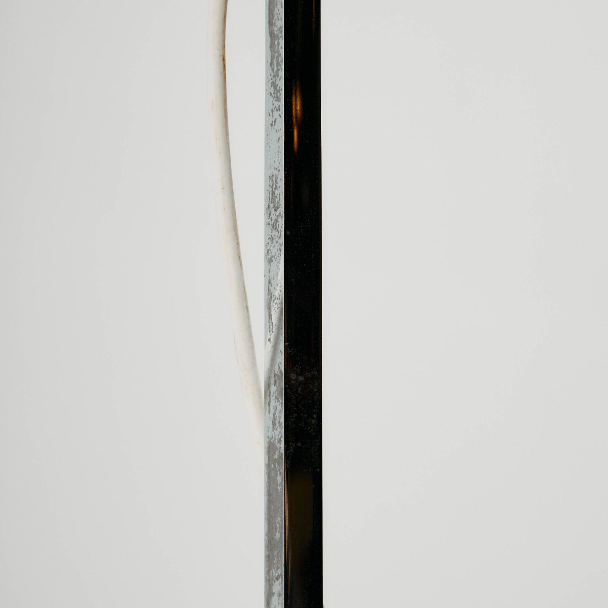 Lampadaire chromé