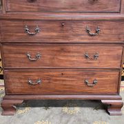 Commode dites « Tallboy » anglais 19eme