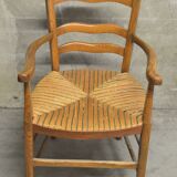 Vintage 1930s armchair in solid wood scultpé