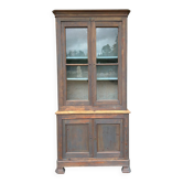 Small antique dresser in grey wood colour.