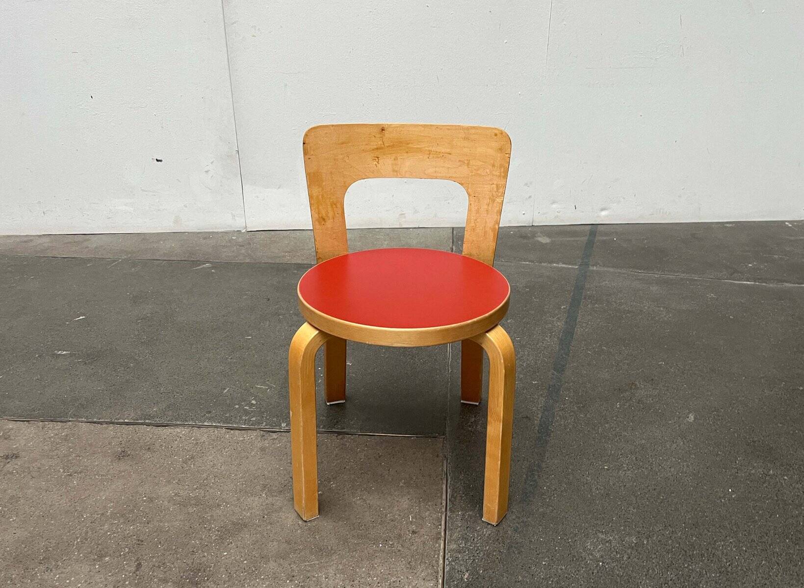 Vintage Red Children's Chair in Linoleum N65 by Alvar Aalto for Artek, Finland, 1970s