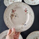 Lot de 9 assiettes anciennes en porcelaine de Sarreguemines, XIXe siècle, s