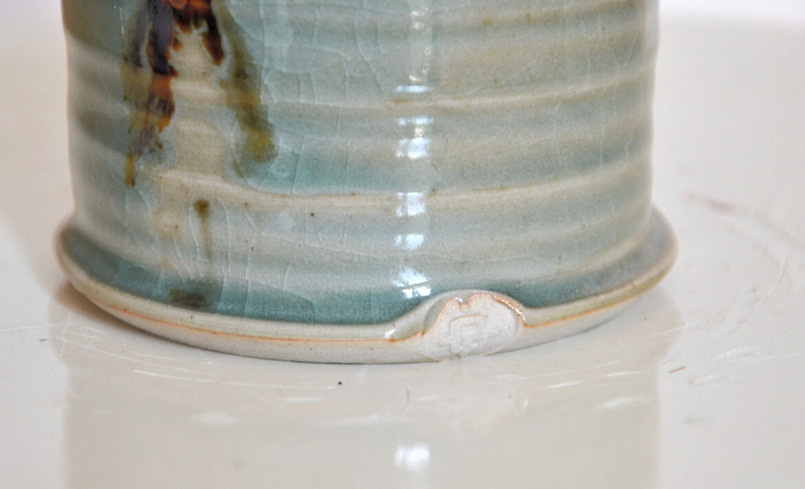 Japanese ceramic raku pot or tea box