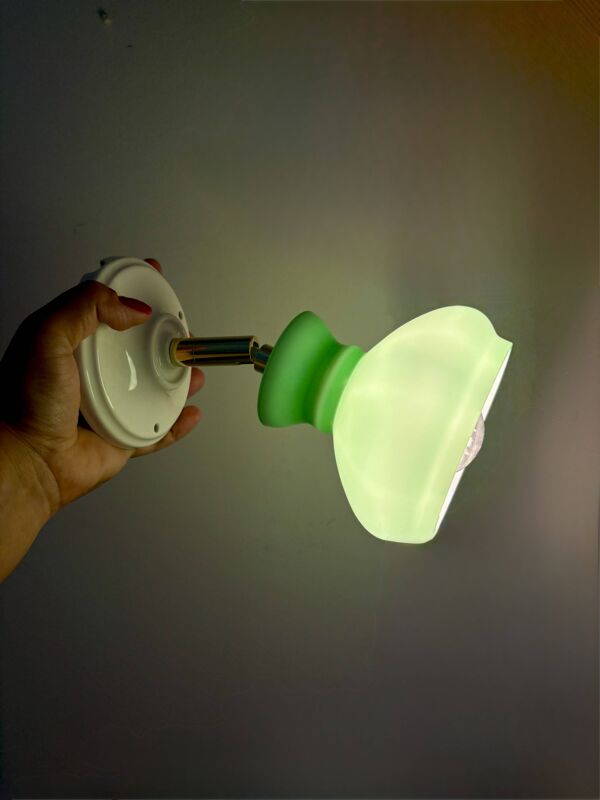 Applique abat-jour vintage en opaline verte