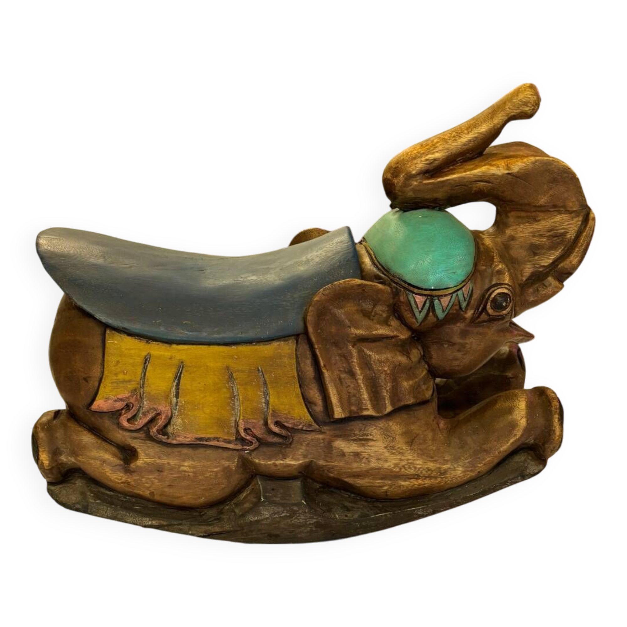 Éléphant en bois à bascule