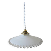 Vintage suspension in lace opaline.