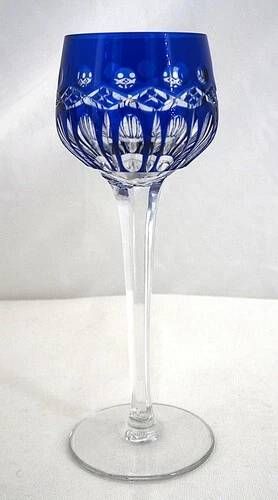 Saint Louis Traminer 4 glasses Rhin Roemer crystal, signed colour, excellent condition.