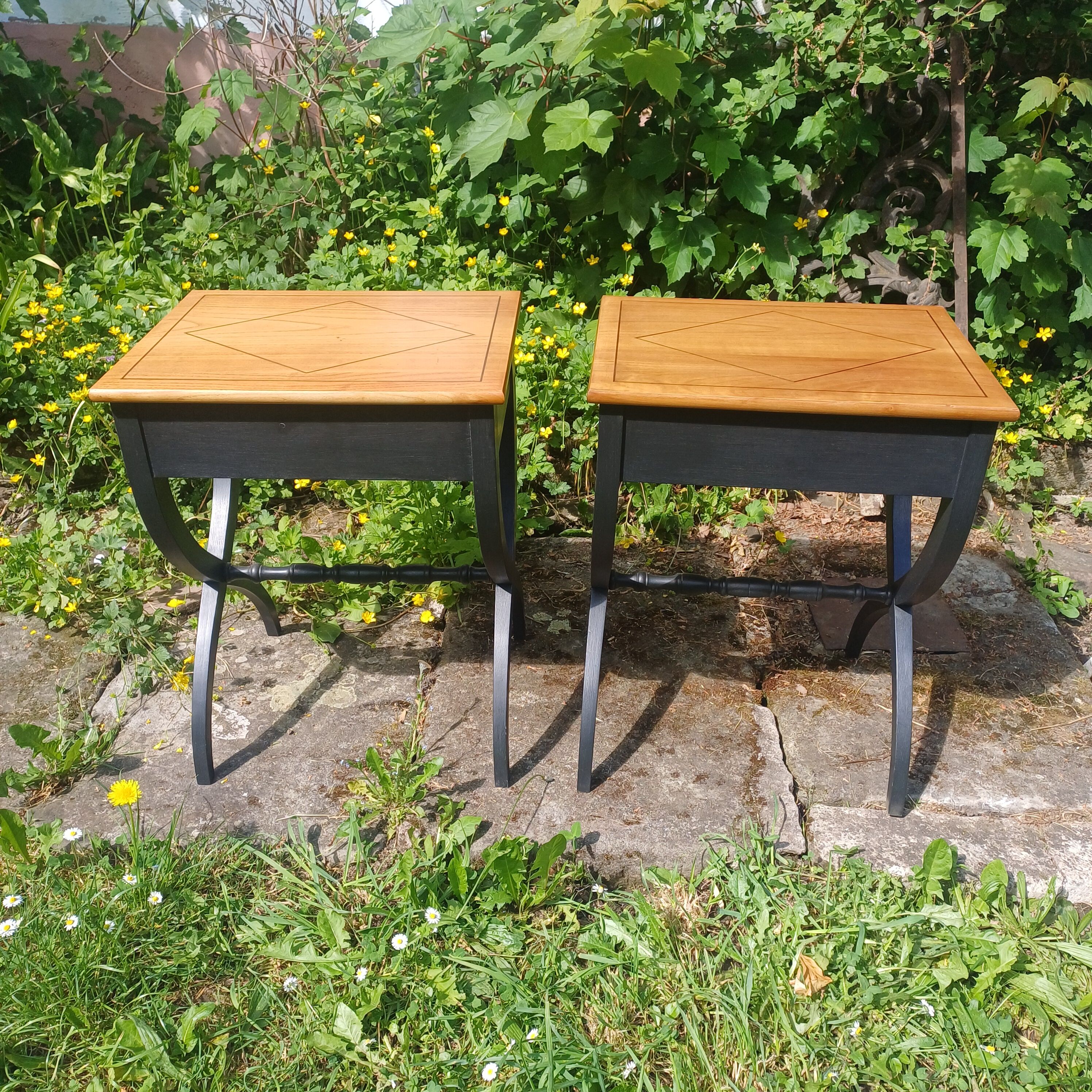 Paire de chevets style directoire