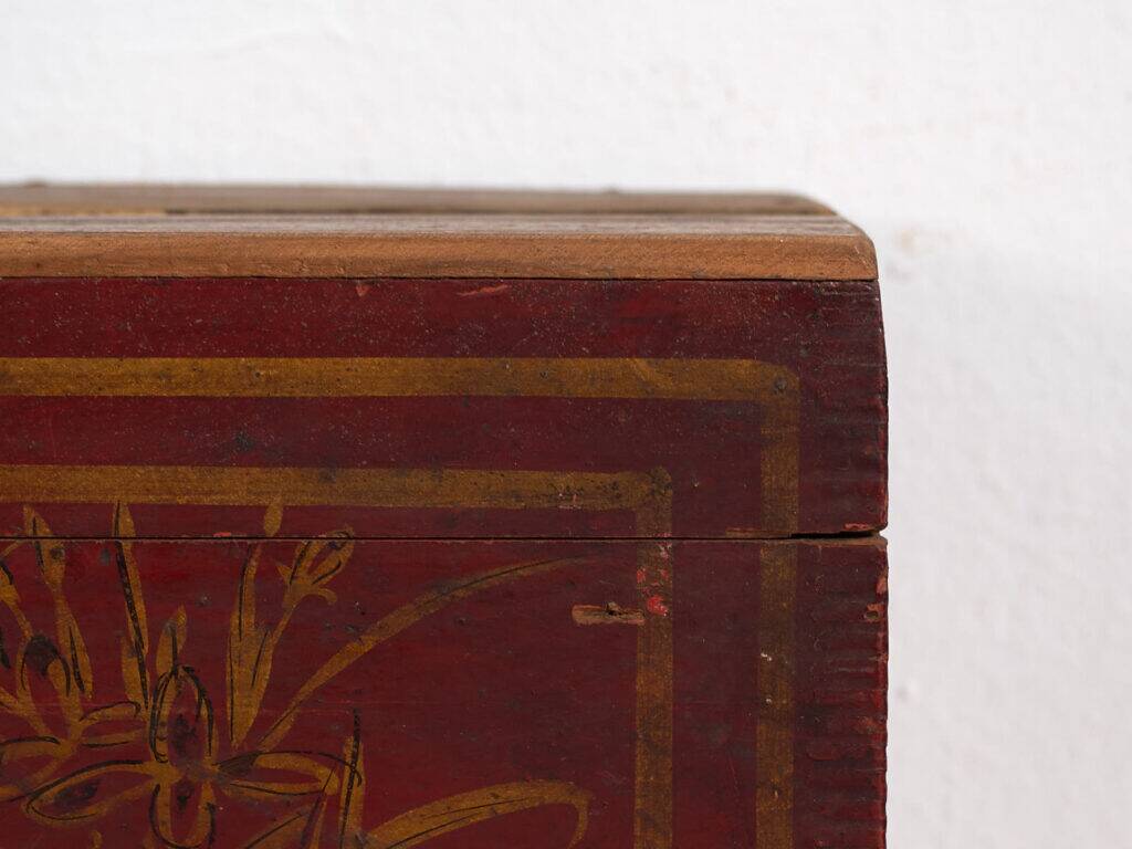 Old red chest (circa 1900) #40
