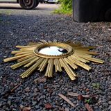 Miroir Soleil Sunburst œil de sorcière en résine doré style mid-century