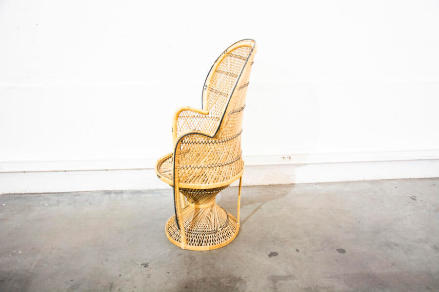 Armchair Emmanuelle