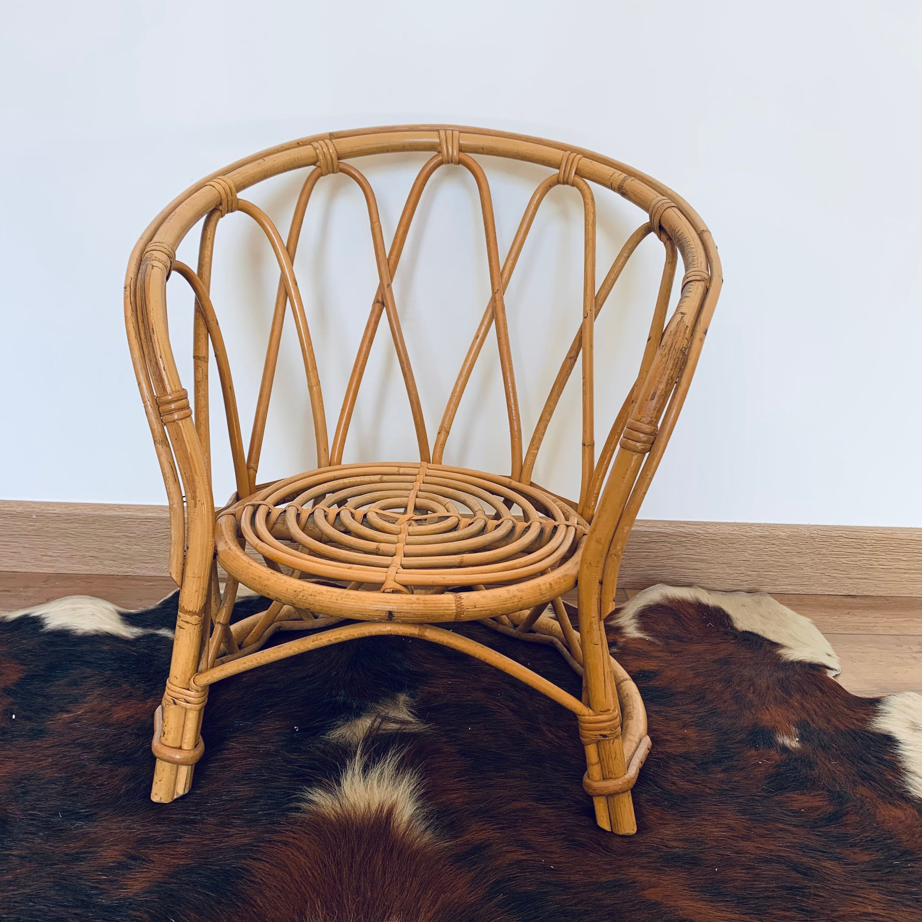 Children's diabolo armchair