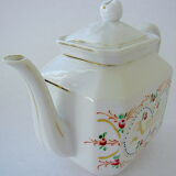 Rectangular teapot in Paris porcelain captioned "Friendship"