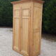 Armoire en sapin ancienne sablée brute