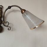 Bronze wall light with 2 lights and 2 granite glass tulips