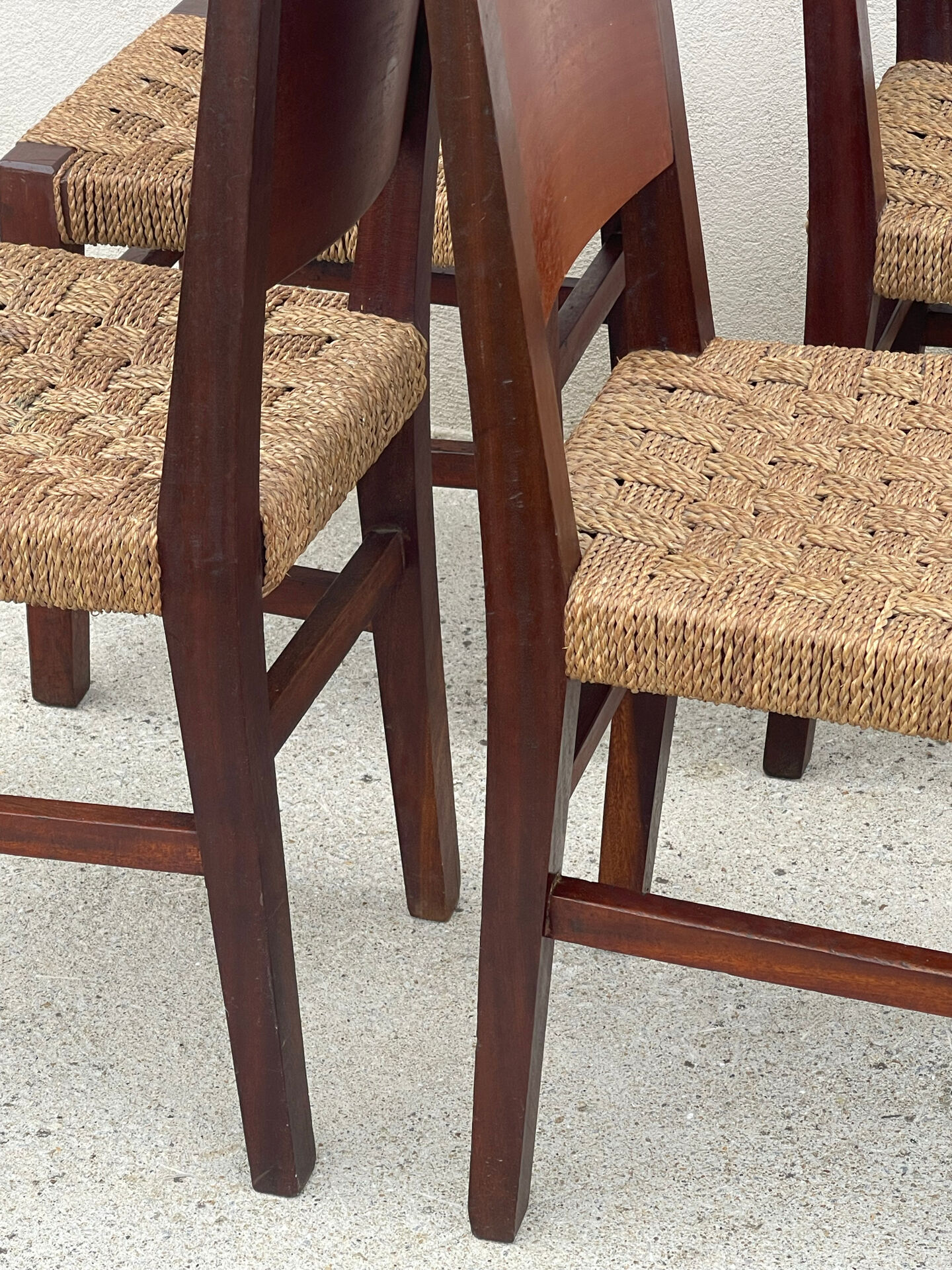 4 modernist chairs from the 1950s.