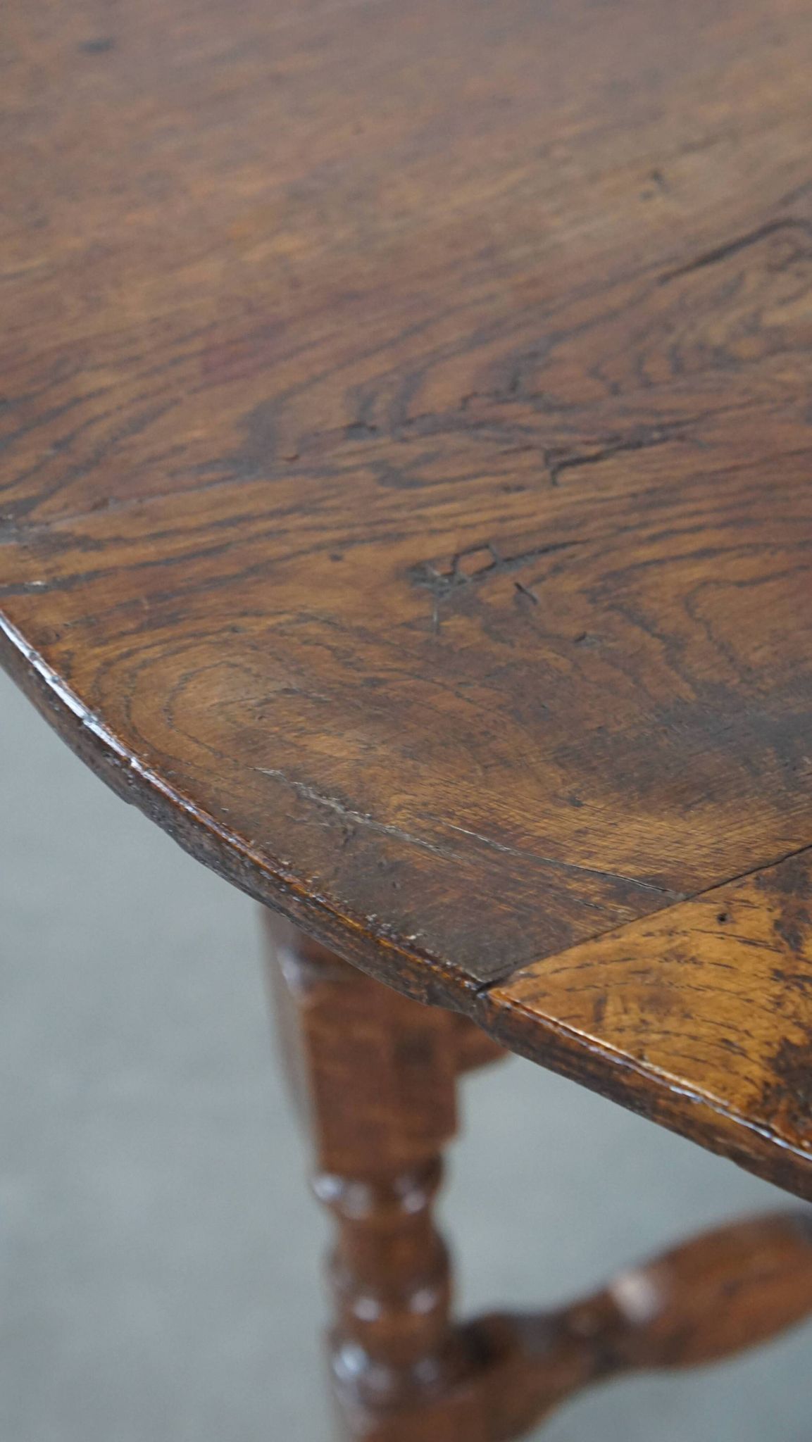 Round, folding antique 18th-century French wine/country table