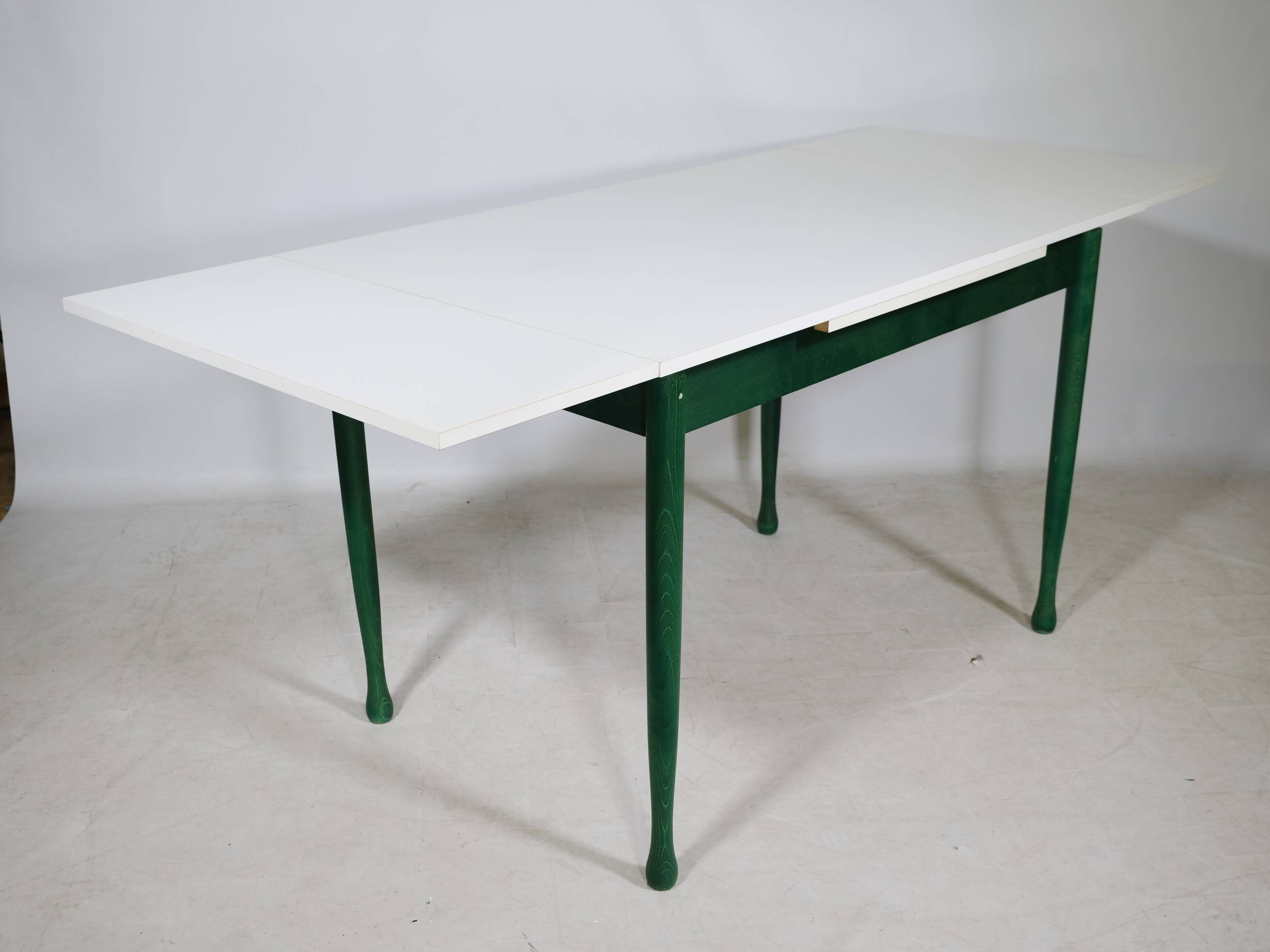 Extendable mid-century vintage dining table from Italy, 1970s